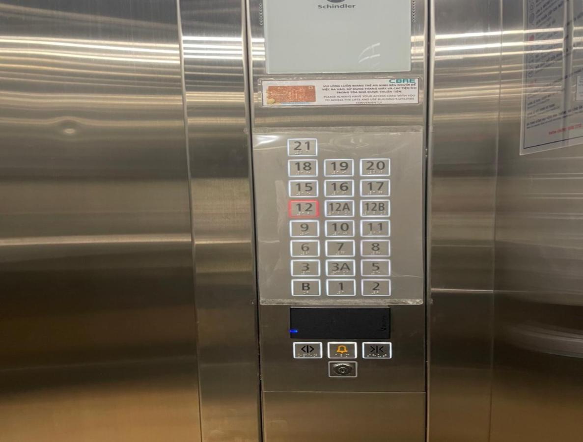 Compass One Building - Luxury Apartments Ap Phu Tho エクステリア 写真