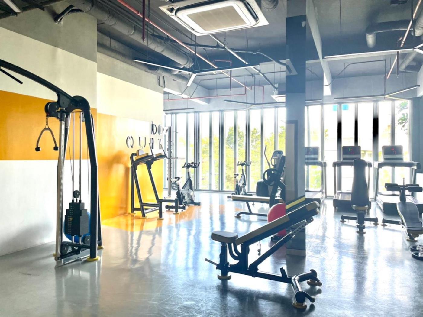 Compass One Building - Luxury Apartments Ap Phu Tho エクステリア 写真